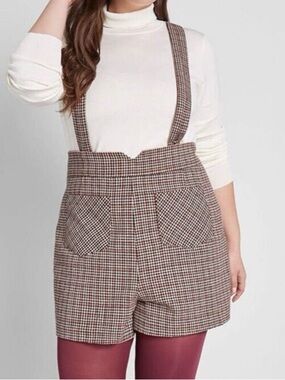 ModCloth Head of the Class Brown Houndstooth High Waisted Pinafore Shorts 8 READ